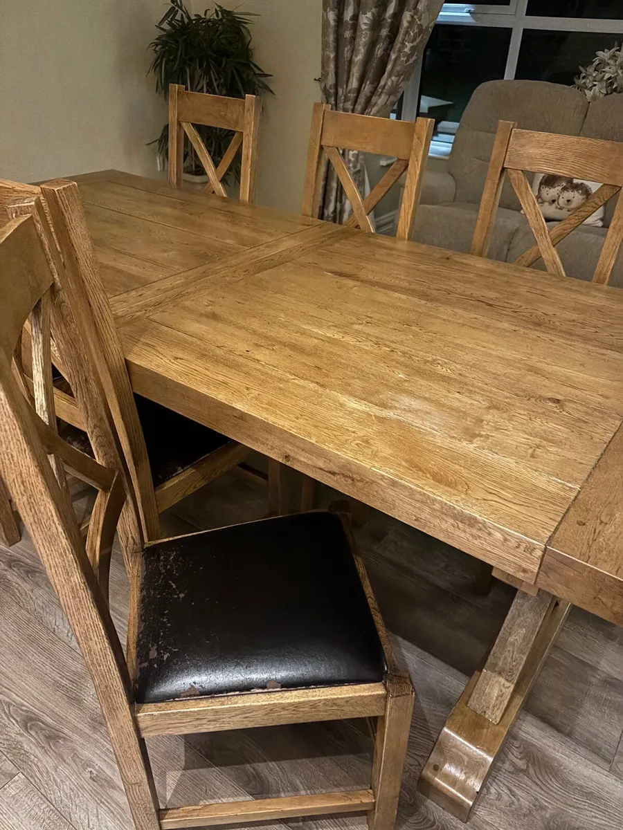 Kitchen Table & 6 chairs - Image 4