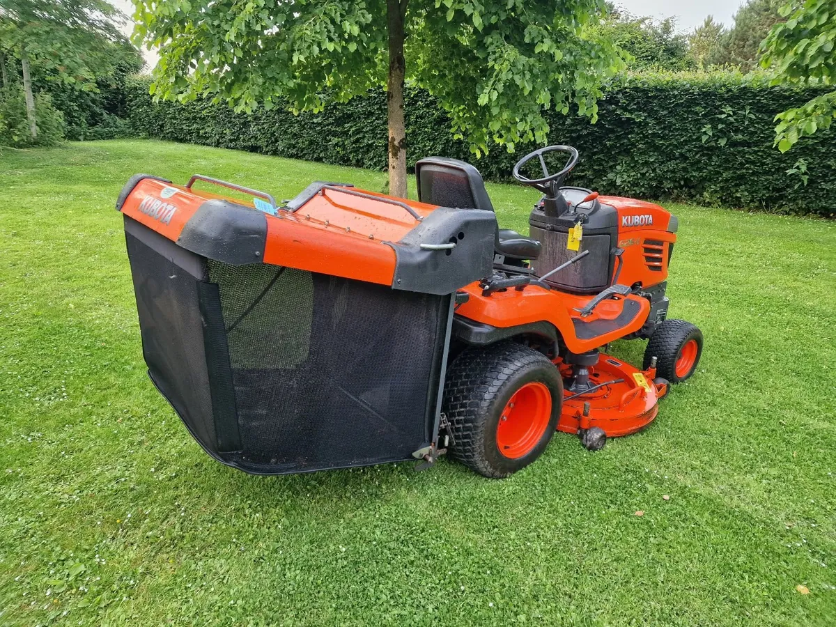 Kubota G26-II Ride on Mower Lawnmower - Image 3