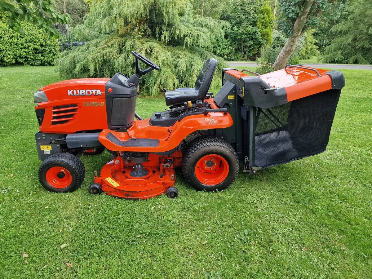 Kubota G26-II Ride on Mower Lawnmower - Image 2