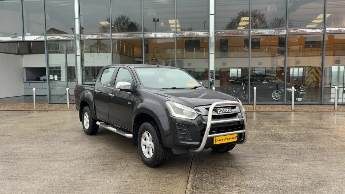 Isuzu dmax 2019 to 2021 manual and outo - Image 4