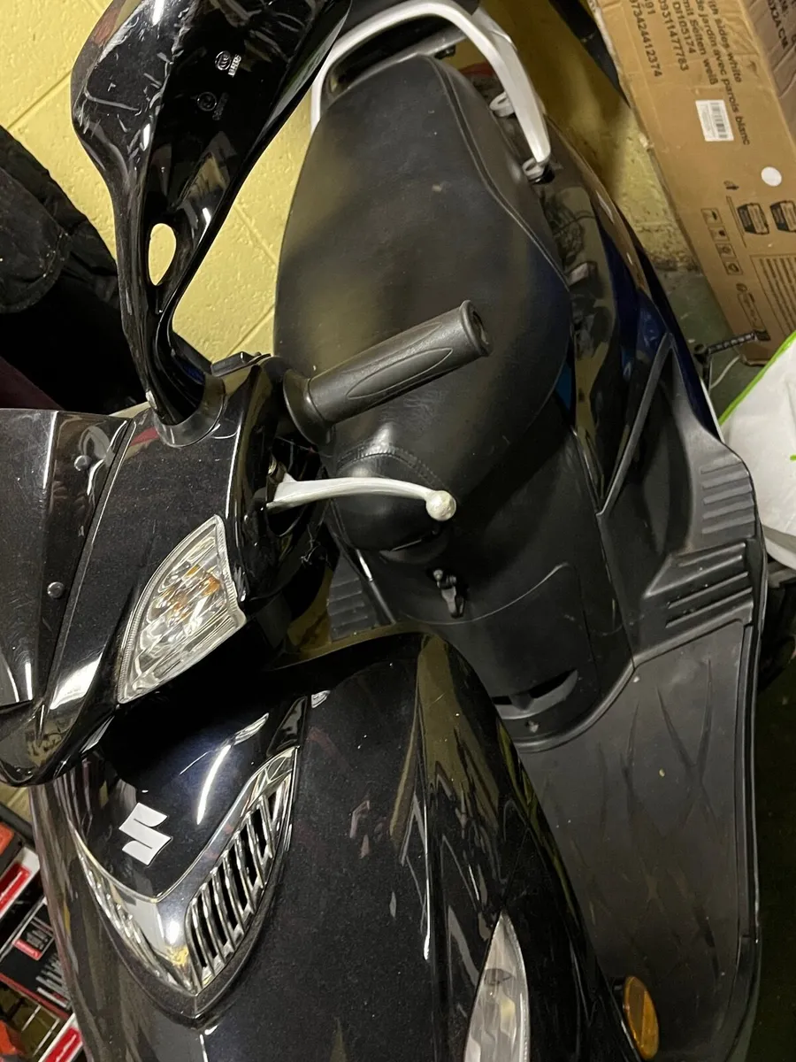 Suzuki AN125 - Image 2