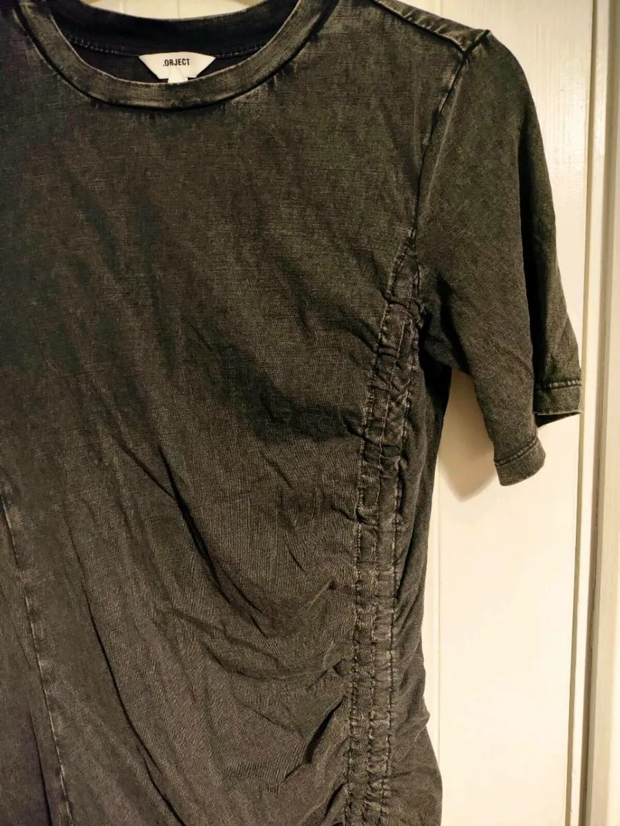 Dark Ruched Side Dress – OBJECT – Size S

Dark Ruc - Image 4