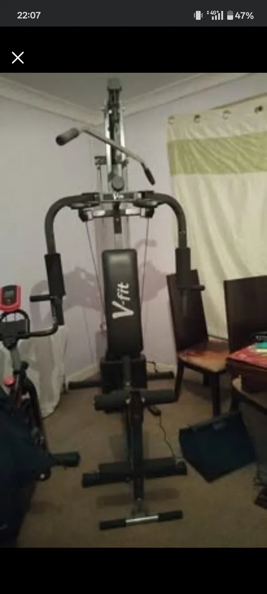 V-Fit gym machine - Image 1