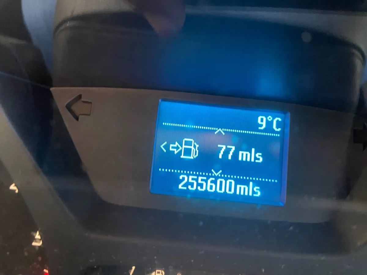 Ford Transit 2016 twin wheel Luton body - Image 4