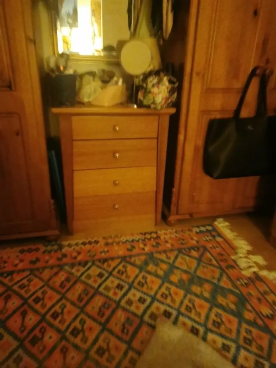 chest of drawers - Image 3