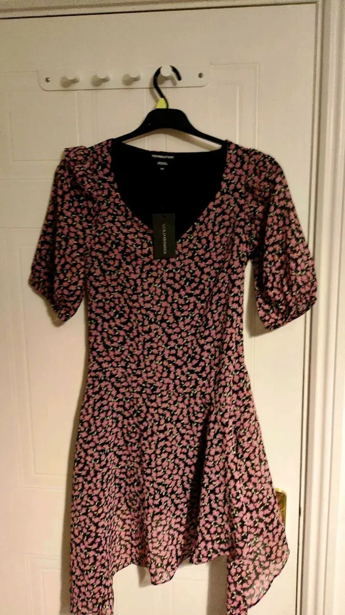 Floral Asymmetrical Hem Dress – Wednesday’s Girl – - Image 3