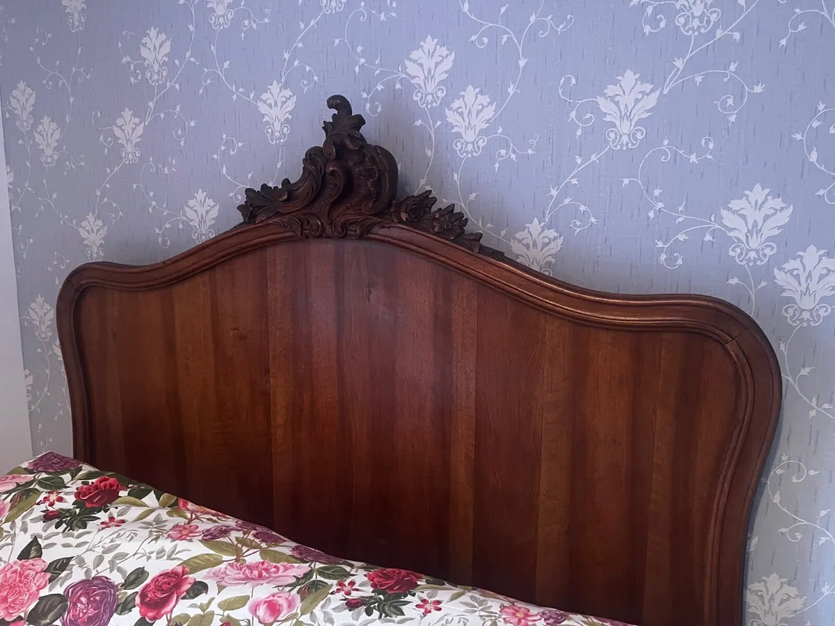 Antique French style wooden bed frame - Image 2
