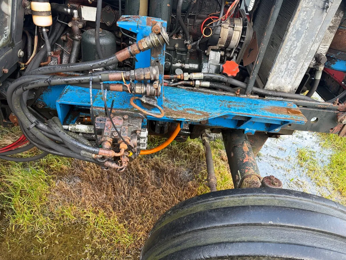 Loader for Zetor Crystal. - Image 1