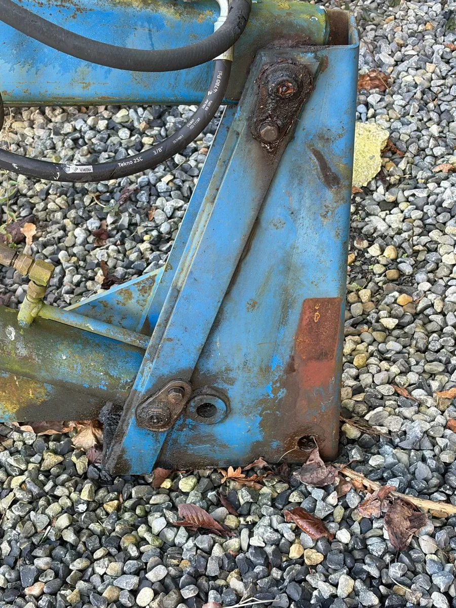 Loader for Zetor Crystal. - Image 4