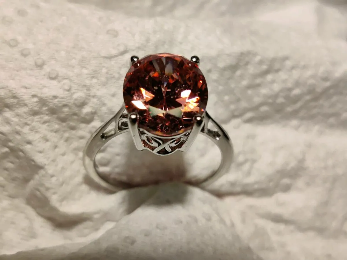 RARE, PINK TOURMALINE, 9CT White Gold New Ring ! - Image 1