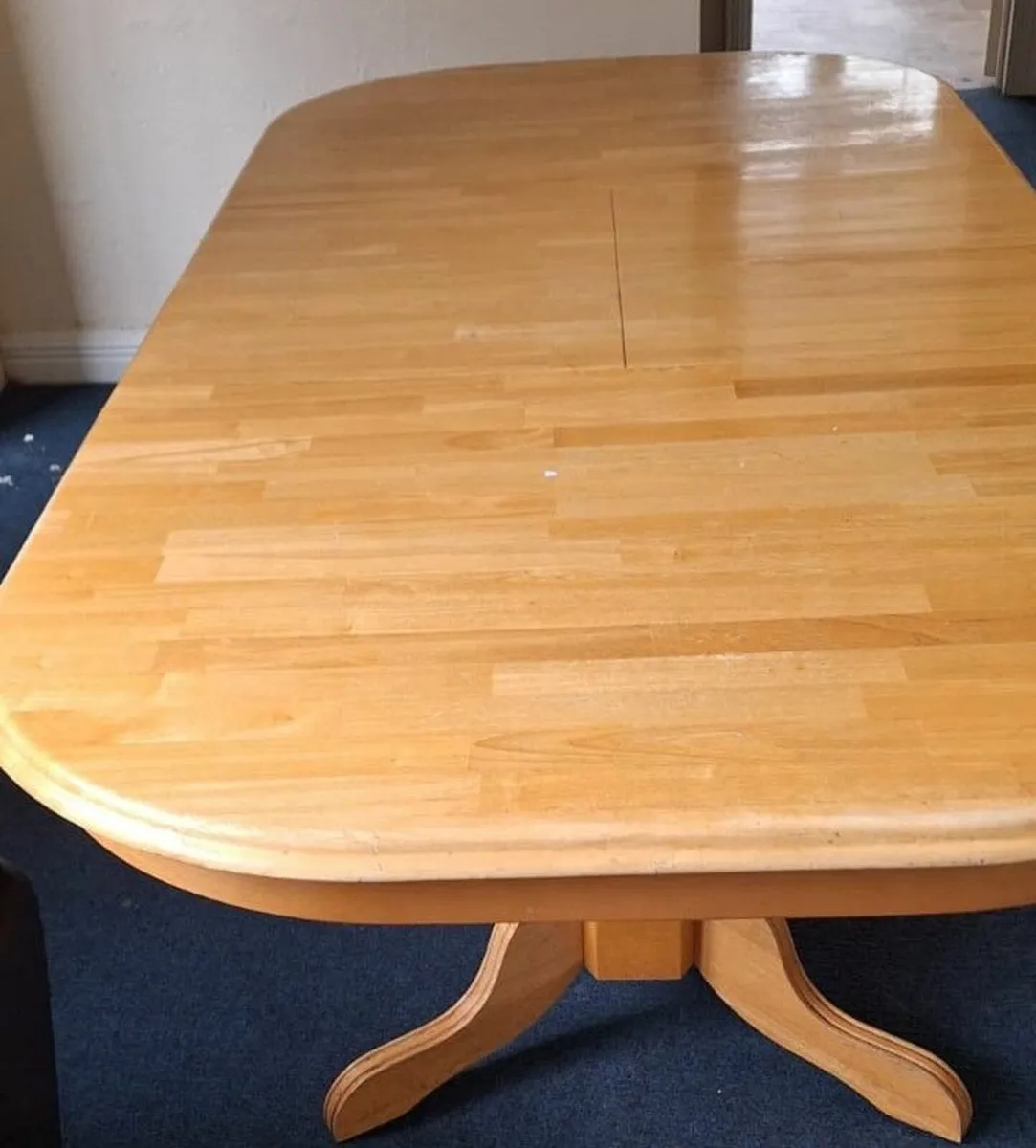 Beautiful,heavy large  Dining table - Image 3