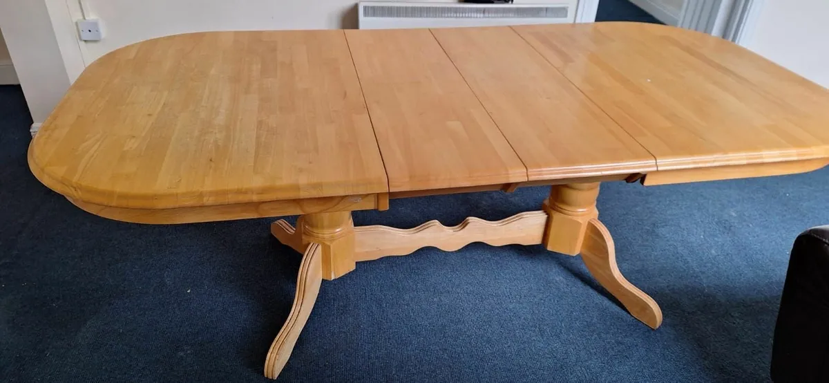 Beautiful,heavy large  Dining table - Image 4