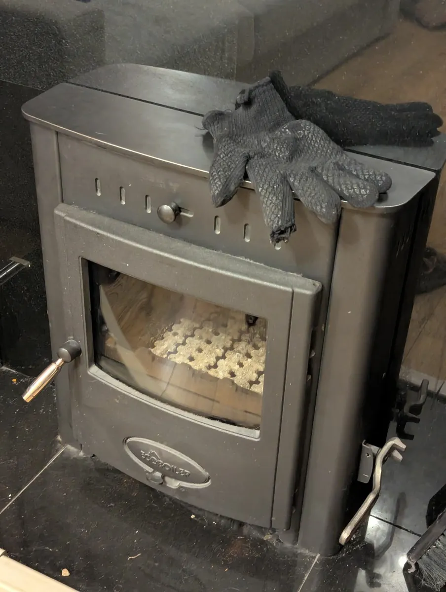 Stratford Ecoboiler Inset stove EB12i - Image 1