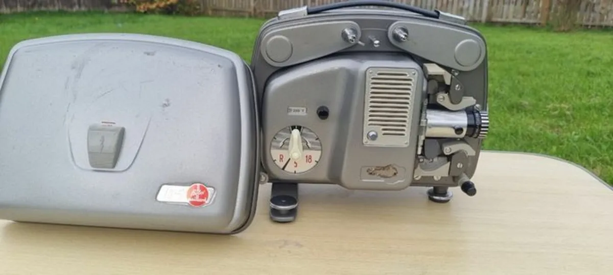 Vintage projector - Bolex Paillard 18-5 - Image 4