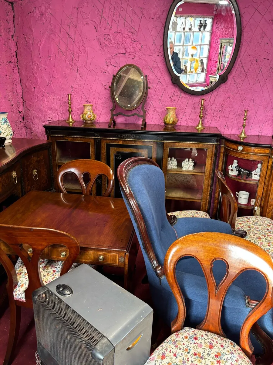 Antique Fair Today - Image 3