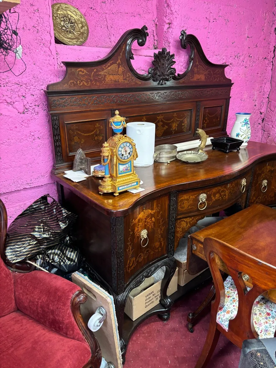 Antique Fair Today - Image 4