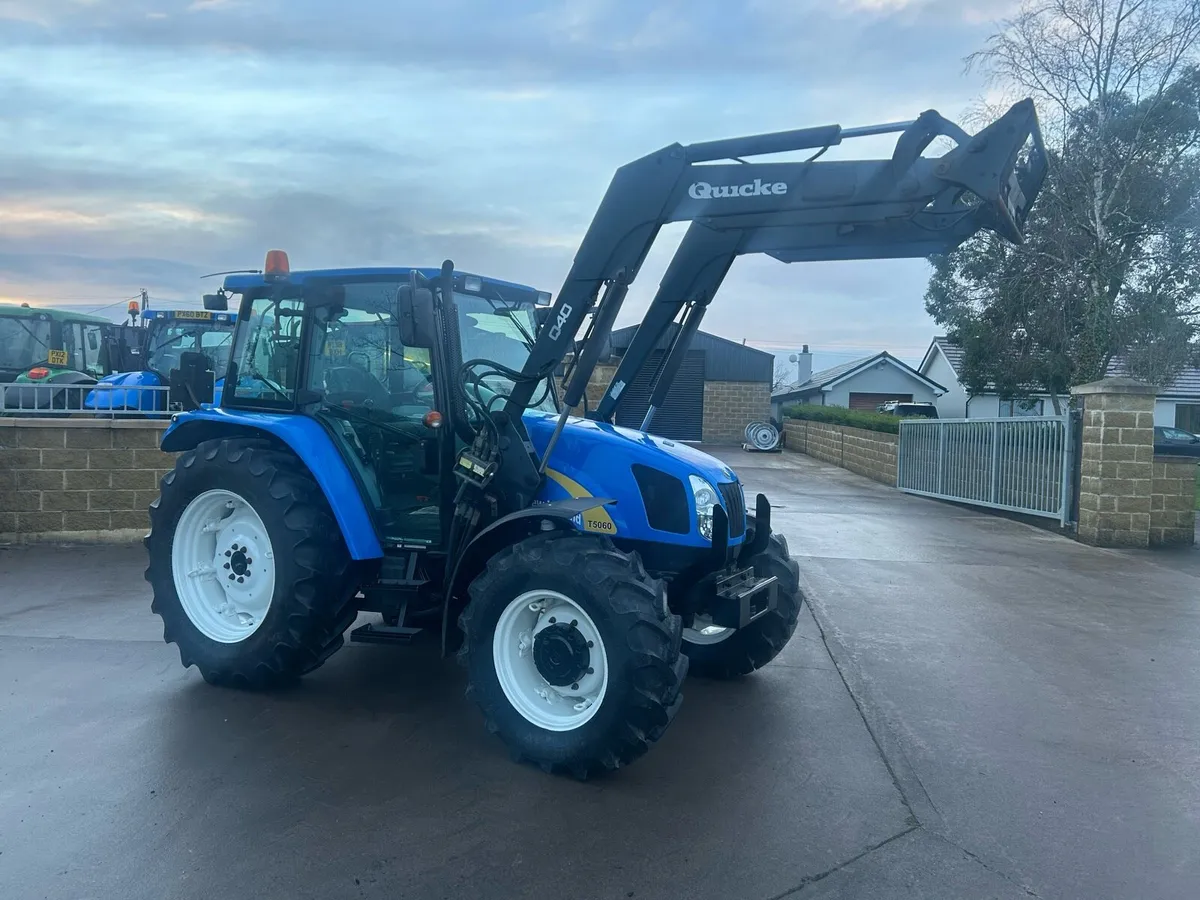 New holland T5060 + loader - Image 2