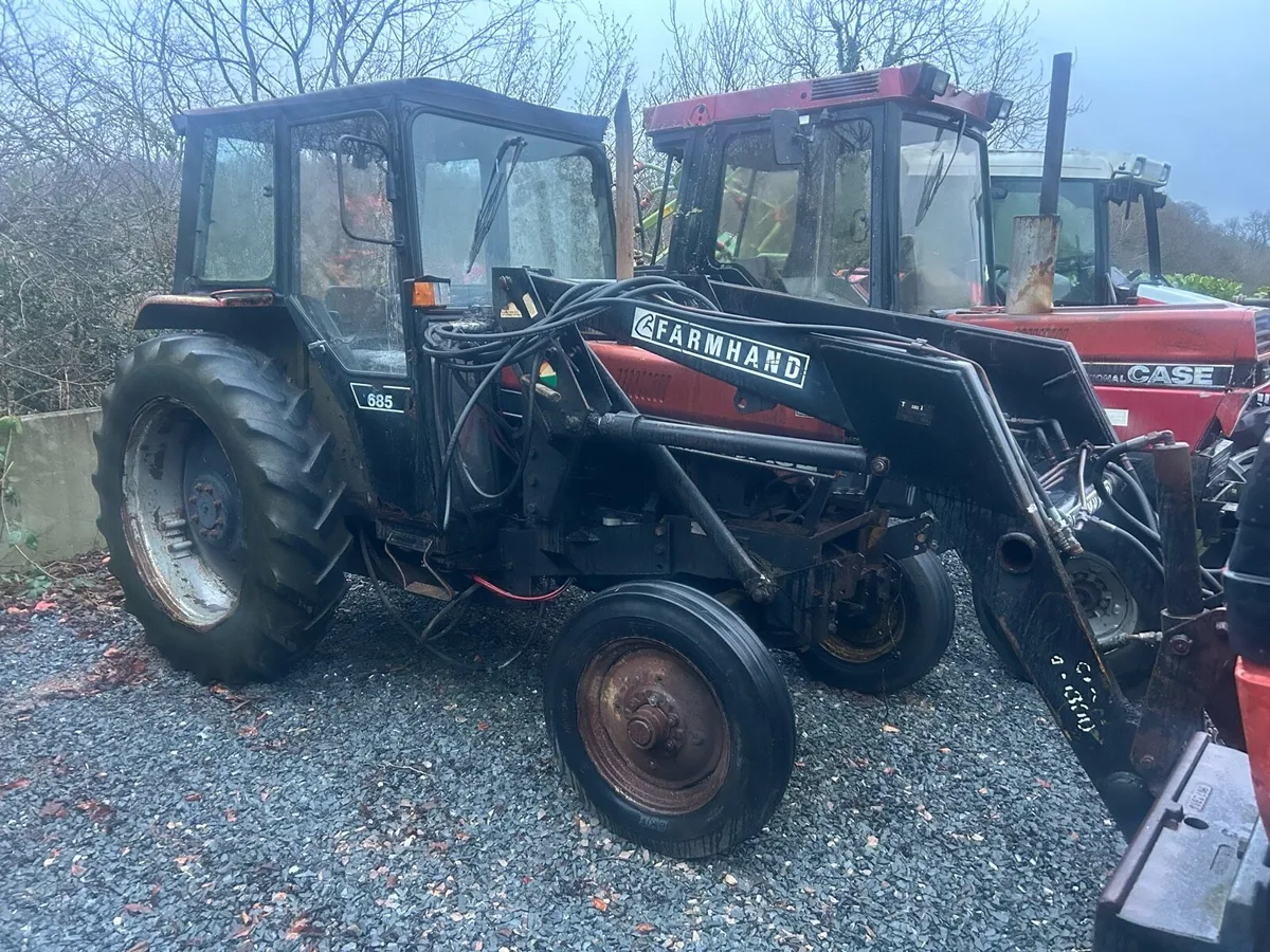 Case international 685 - Image 1