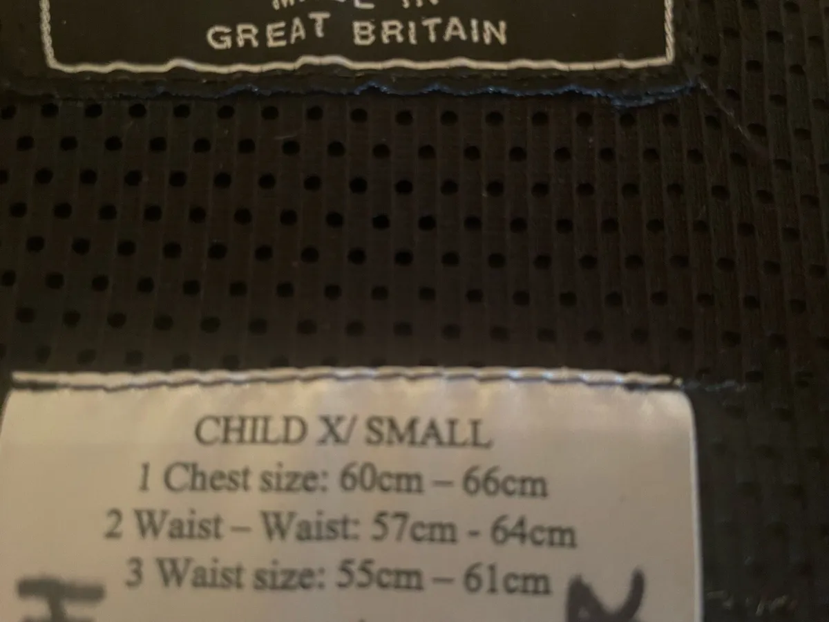 Child’s horse riding back support - Image 2