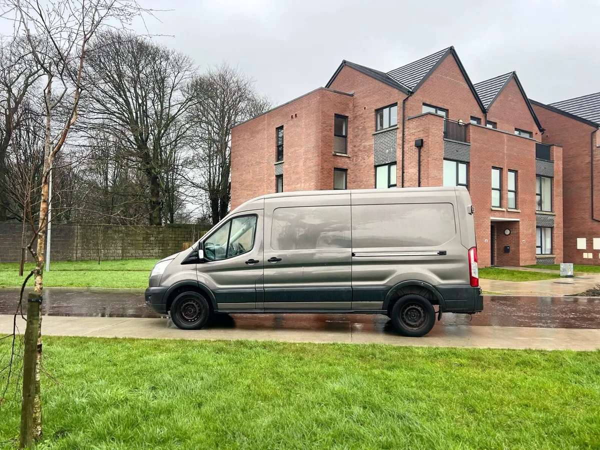 2015 ford transit trend - Image 3