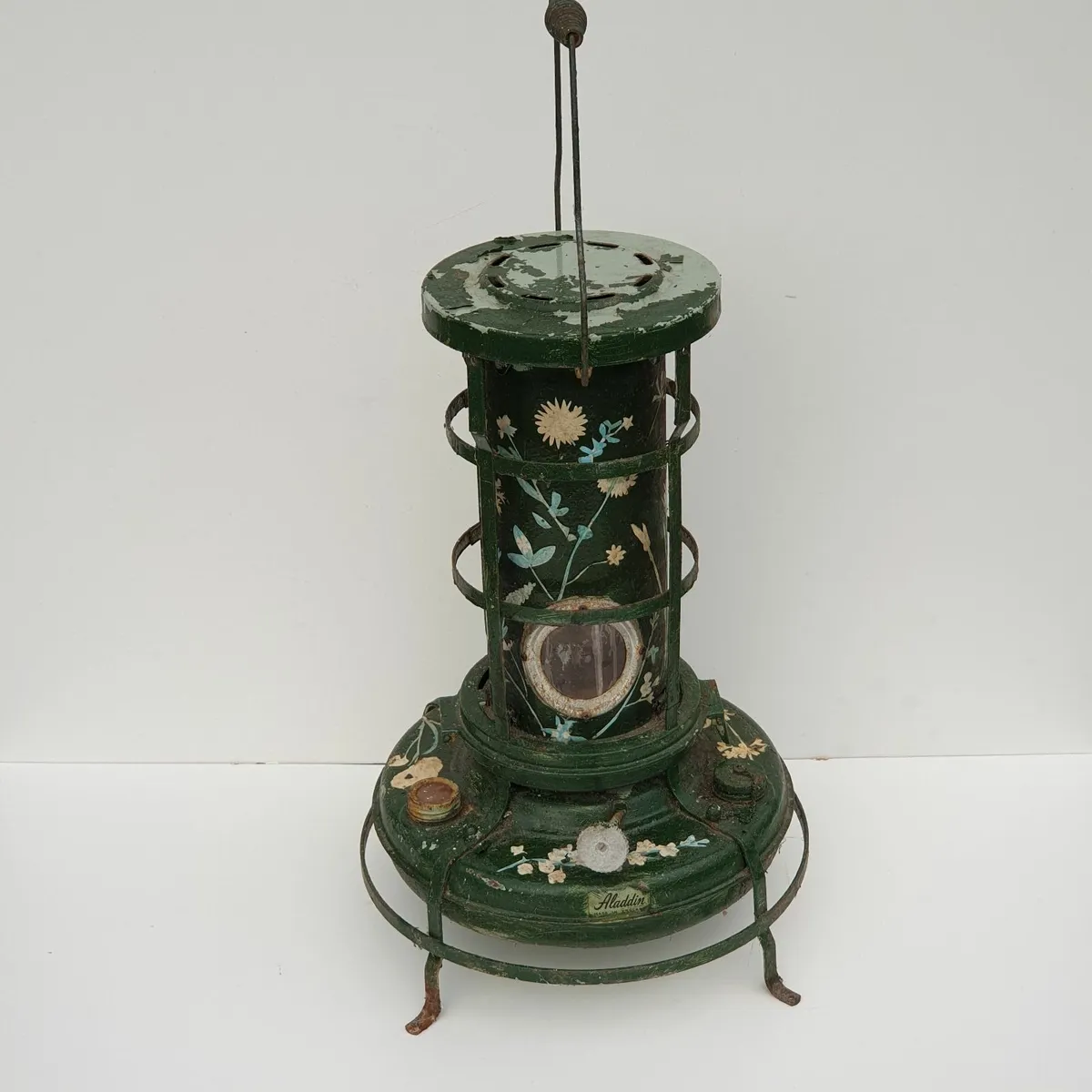 Aladdin paraffin heater upcycled to plant stand - Image 2