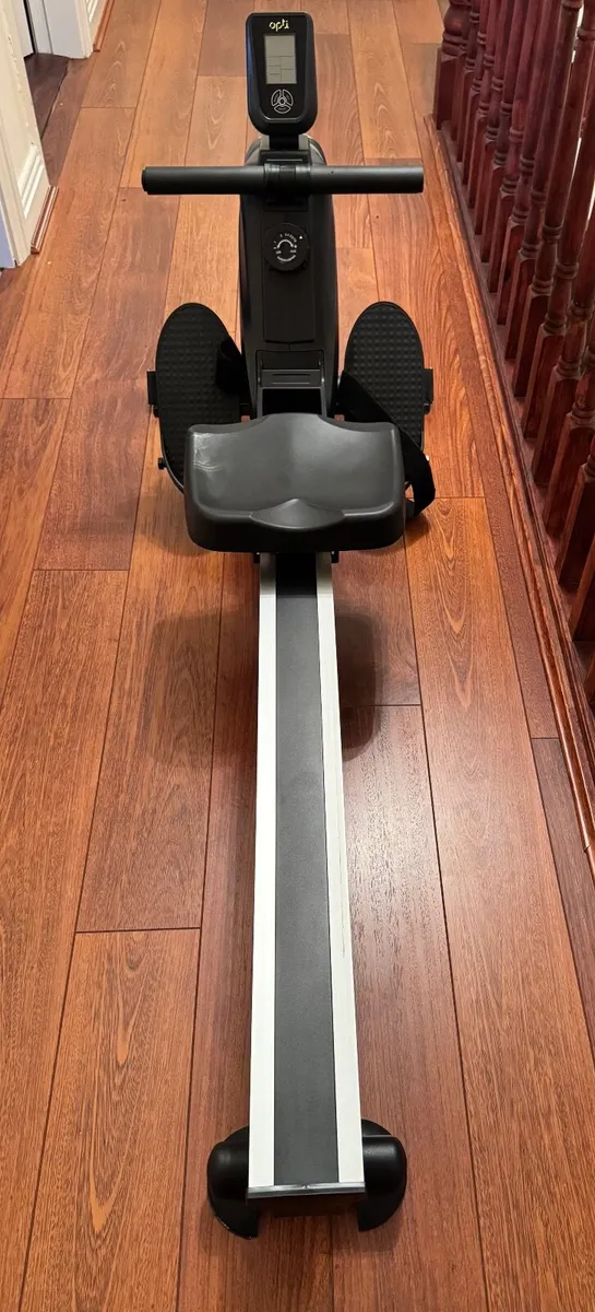 Rowing machine - Image 2