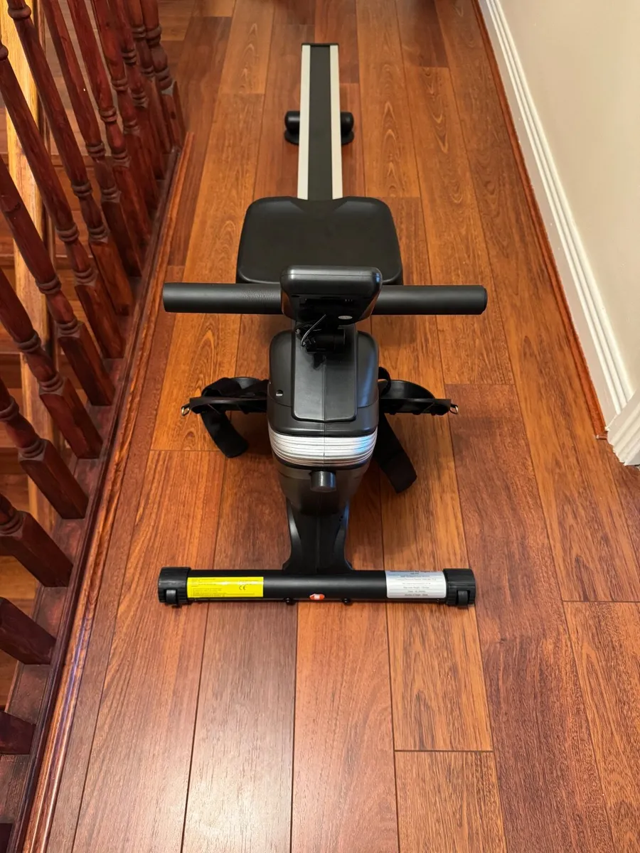 Rowing machine - Image 4