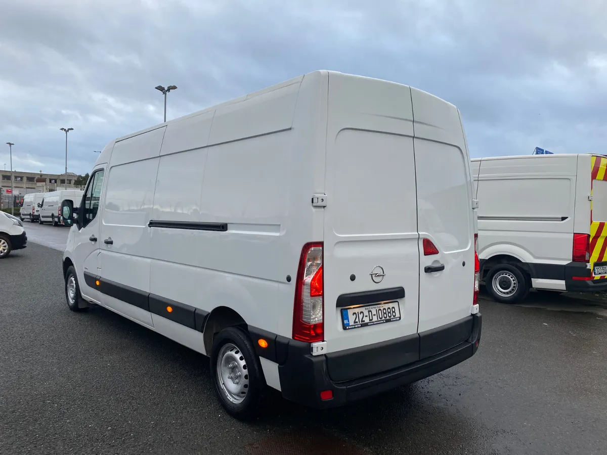 2021 Opel Movano 2.3CDTI 135BHP - Image 4