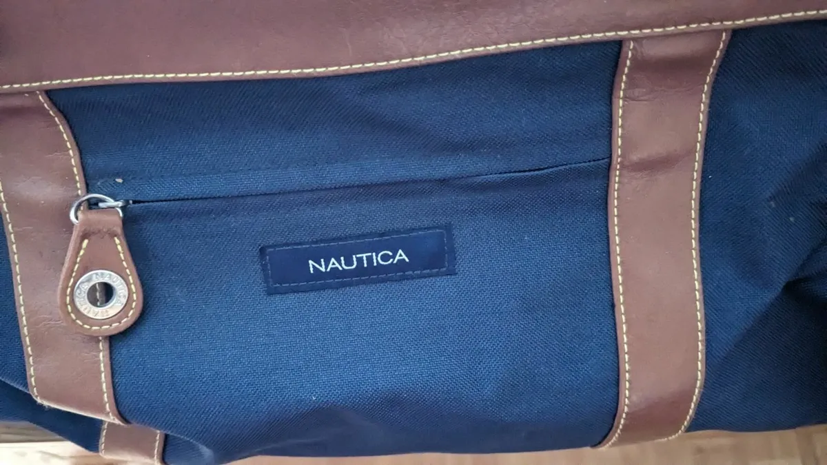 New Holdall bag. - Image 2