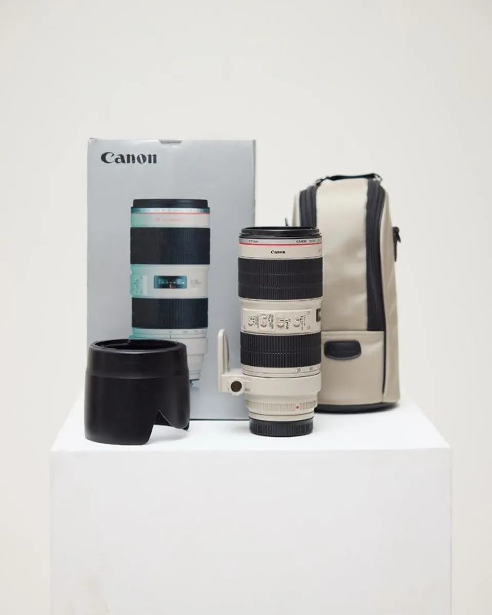 Canon EF 70 200mm f2.8L USM Lens - Image 1