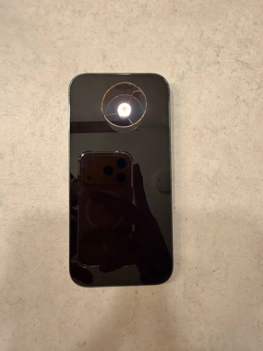 iPhone 14 Pro - Image 2