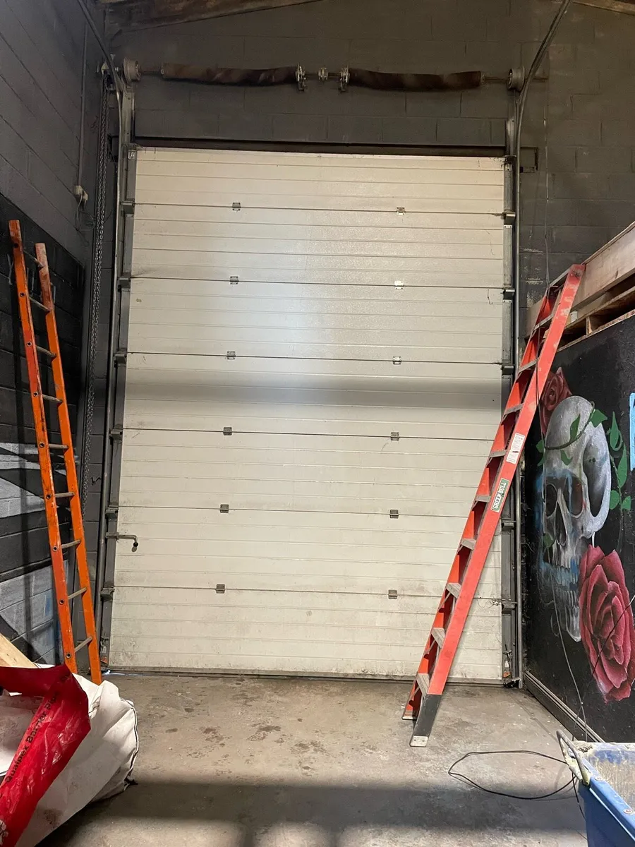 Roller Door insulated - Image 3