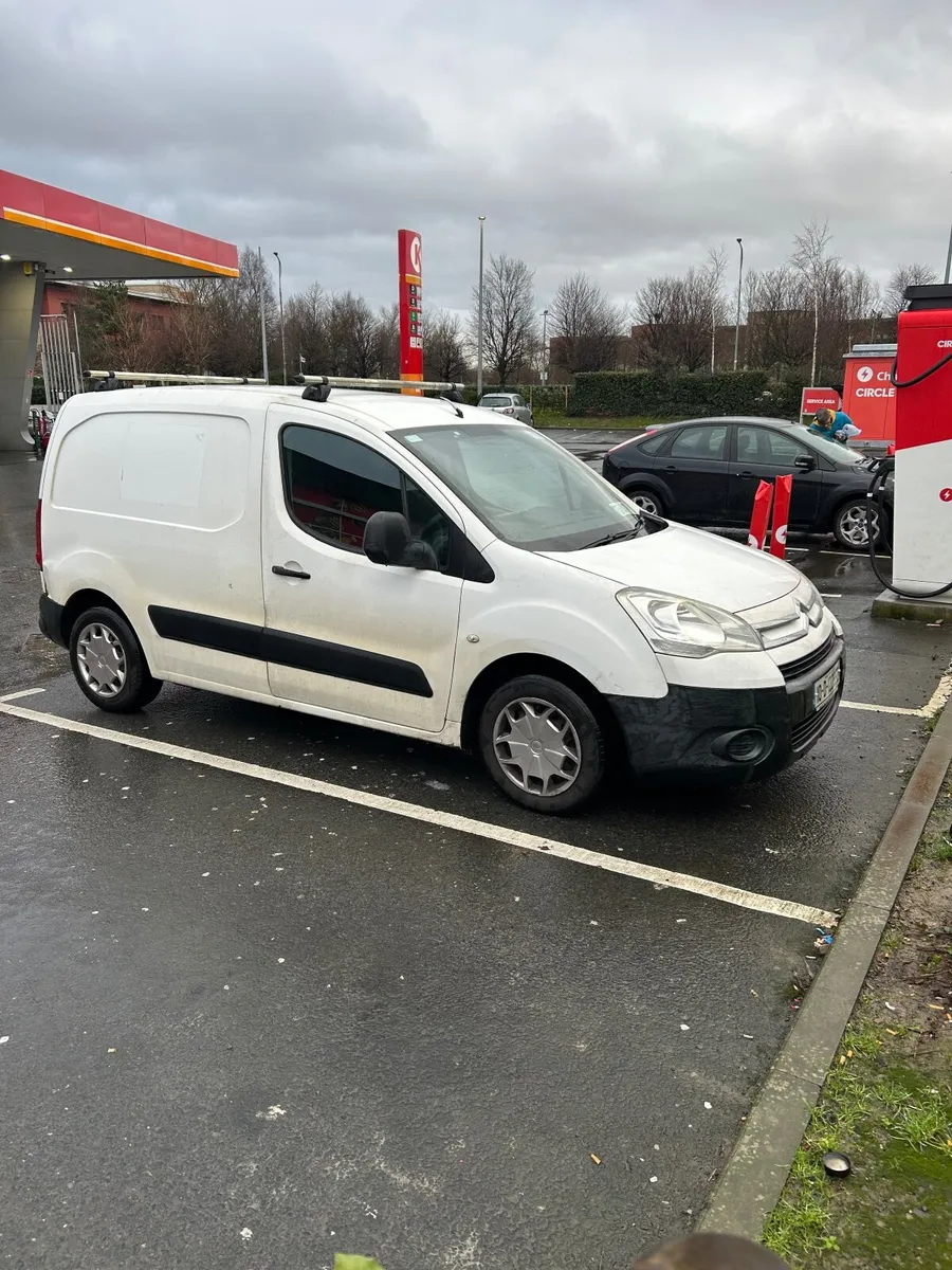 Citroen Berlingo 2010 - Image 2
