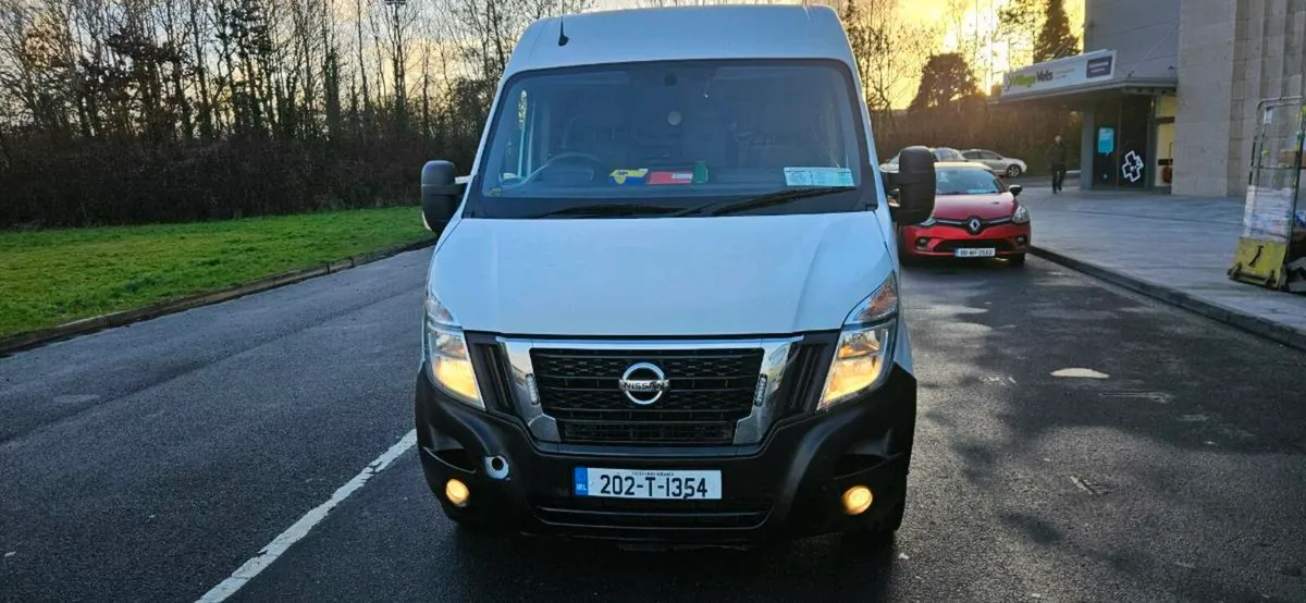 NISSAN NV400 EXTRA LONG RWD TWIN WHEEL - Image 2
