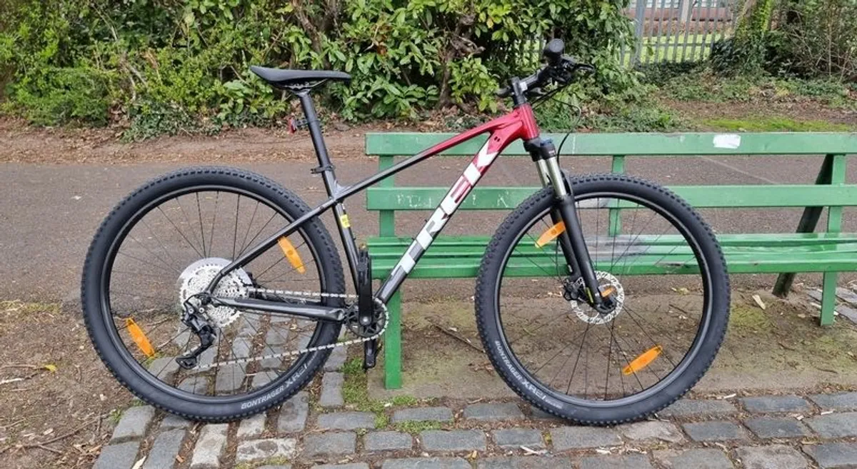2023 Trek Marlin 6 - Image 1