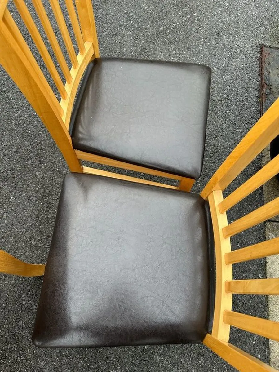 table& chairs - Image 4