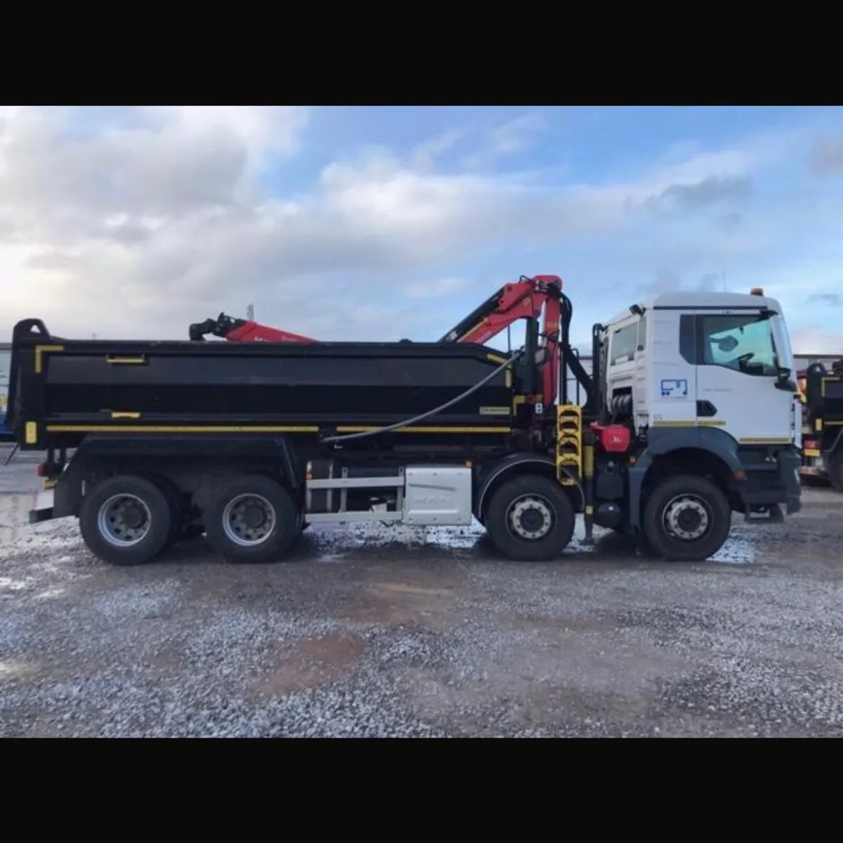 Man Epsilon Grab - Image 1