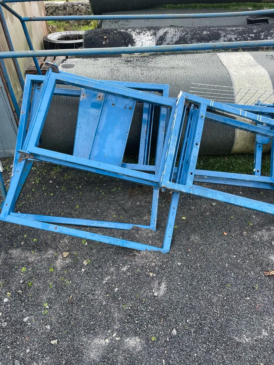 Basketball Racks - Image 4