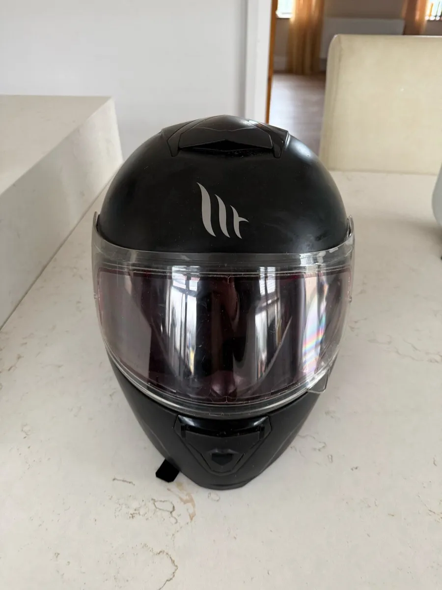 Motorbike helmet | L59-60/1 600Grs - Image 1