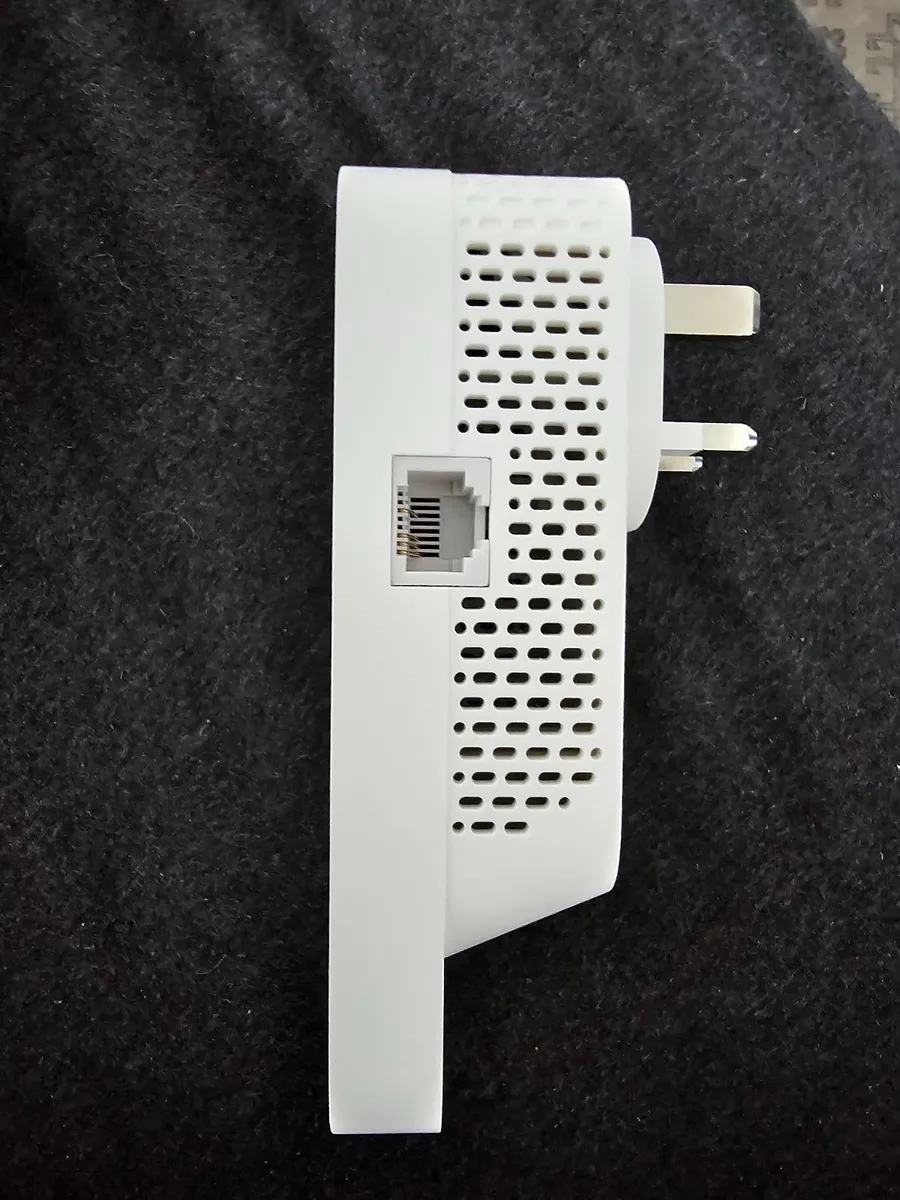 TP-Link RE330 5G WLAN Amplifier Repeater - Image 2