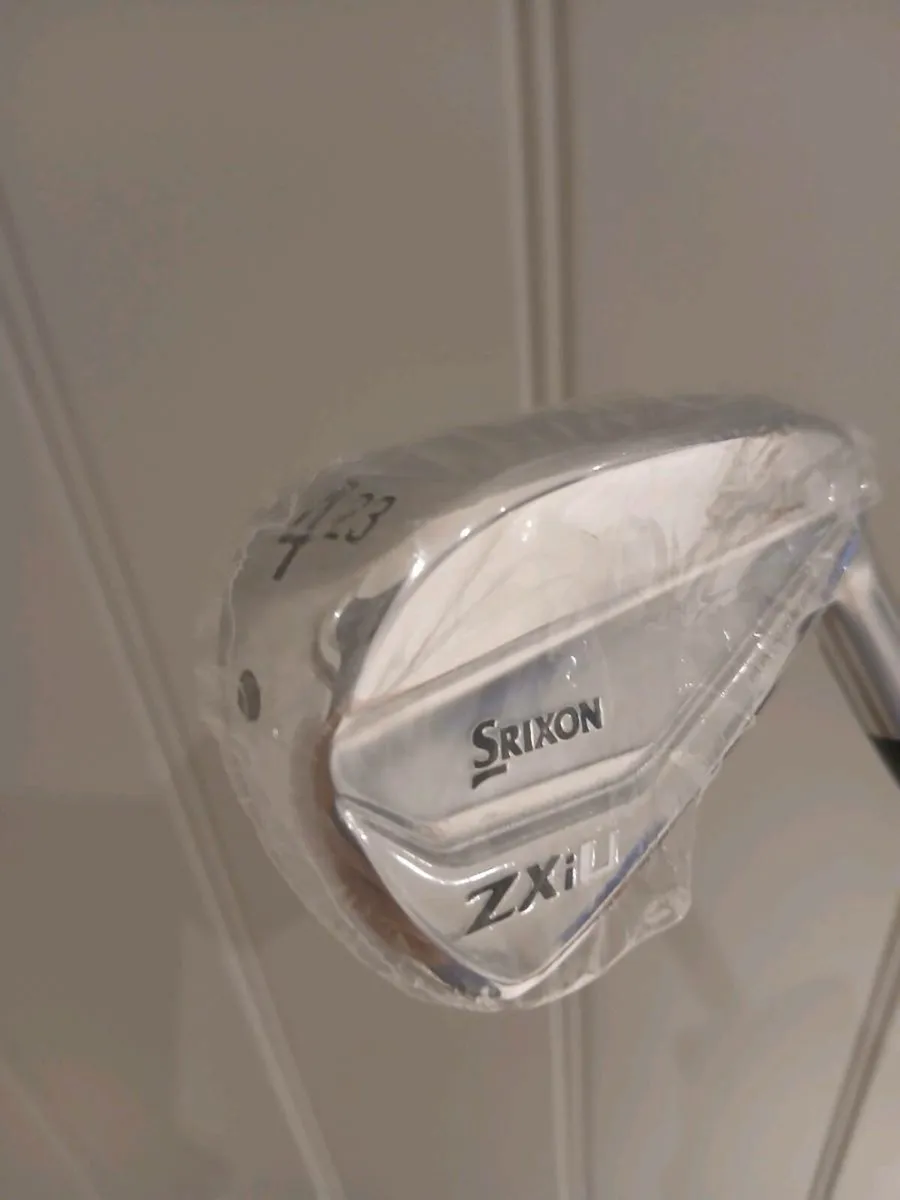 Srixon zxiu utility iron 23 degree - Image 1