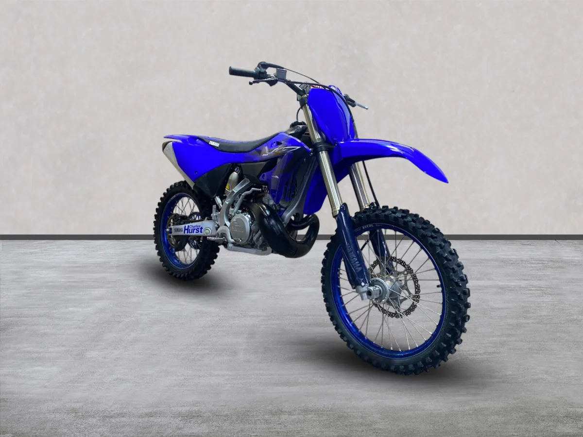 Yamaha YZ 250LC MX (23MY), Delivery Available - Image 3