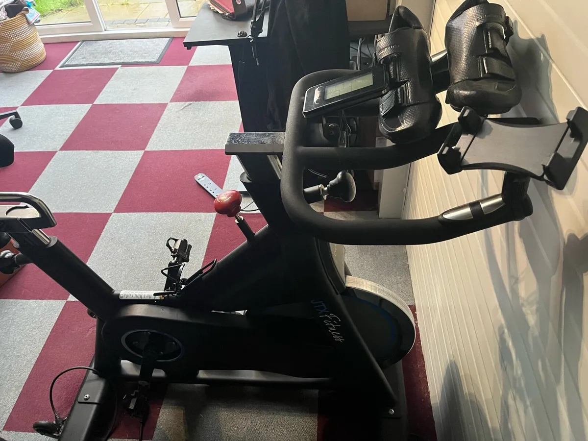 Spin Cycle - Image 4