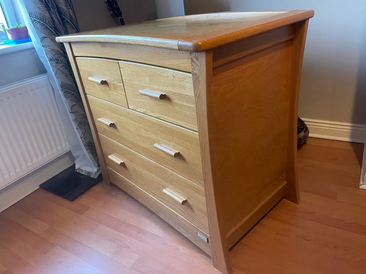 Mamas & Papas Solid oak chest of drawers & shelf - Image 4