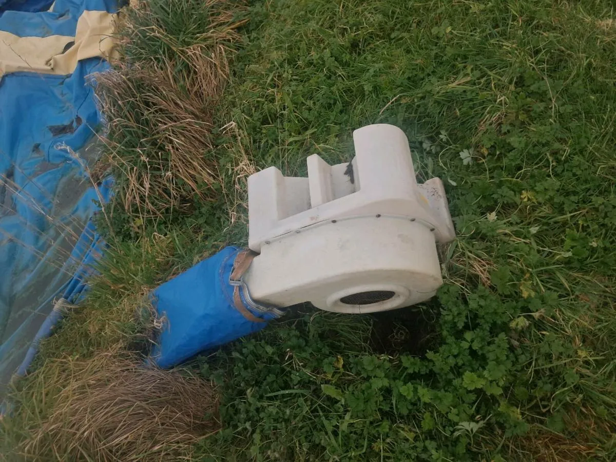 Bouncy castle blowers - Image 2