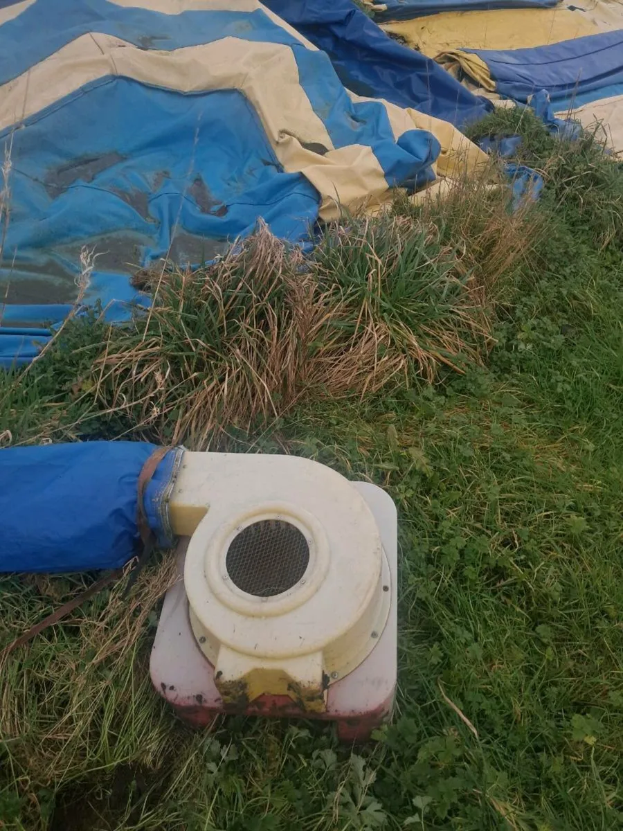 Bouncy castle blowers - Image 3