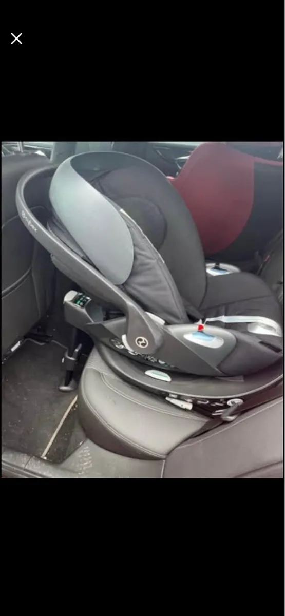 Cybex Cloud T i-Size Rotating Baby Car Seat - Image 2