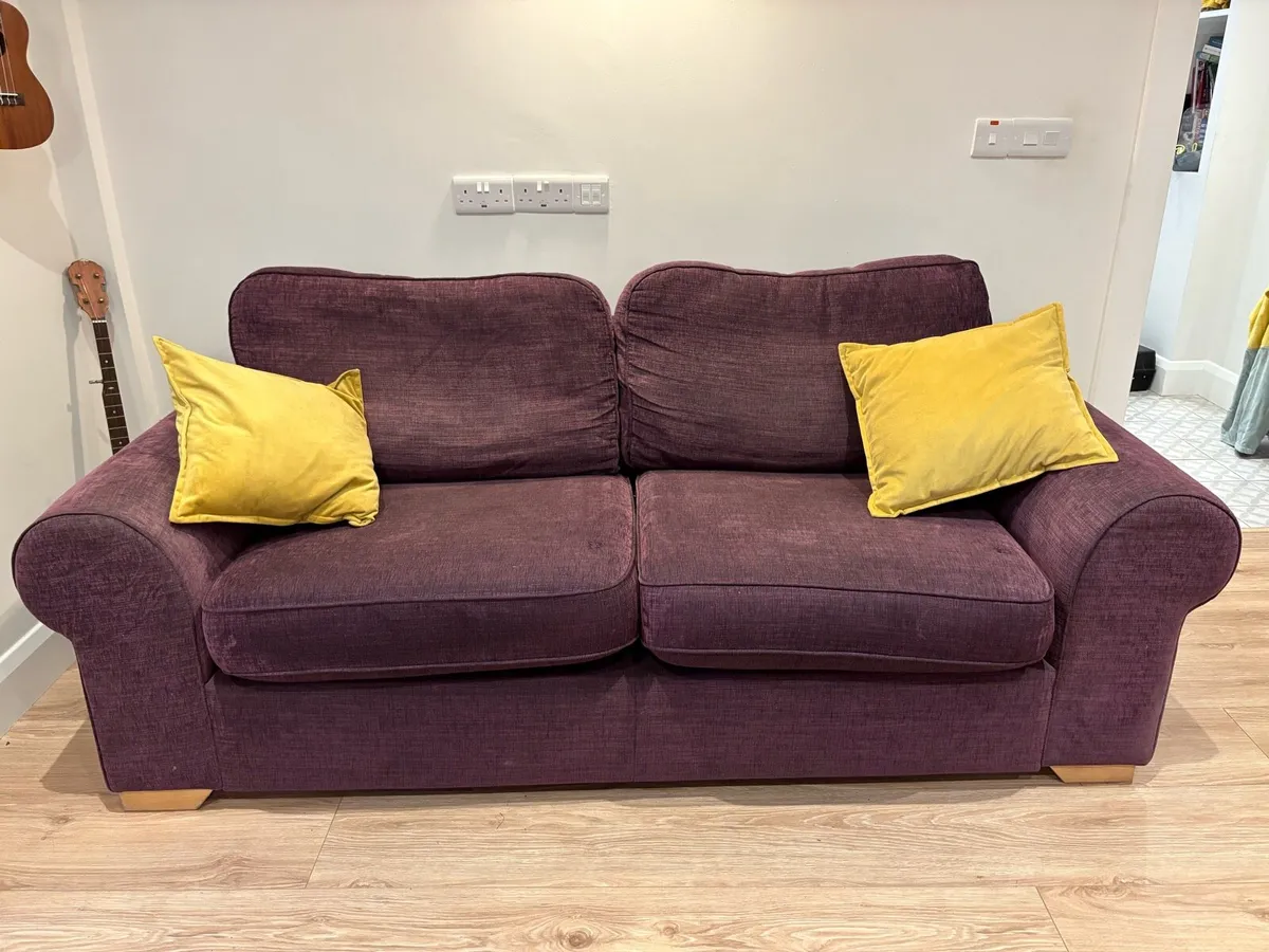 Purple couch/sofa - Image 2