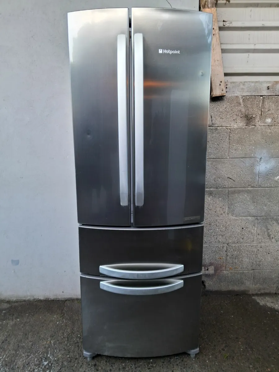 FRIDGE AND FREEZER - Image 4