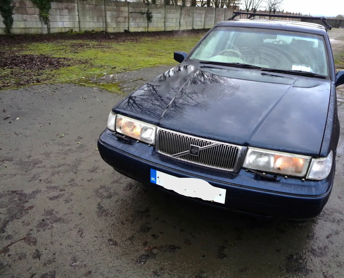 1998  Volvo V90  2.9  petrol - Image 3